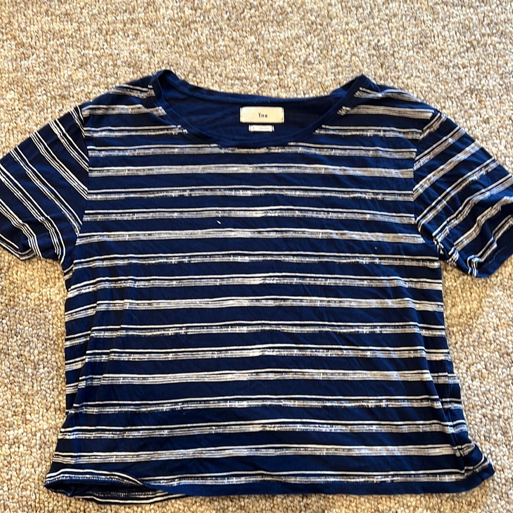 TNA Aritzia Top